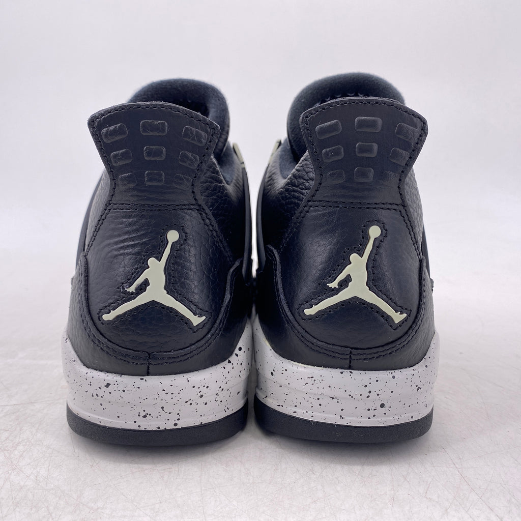 Air Jordan 4 Retro "Oreo" 2015 New Size 9.5