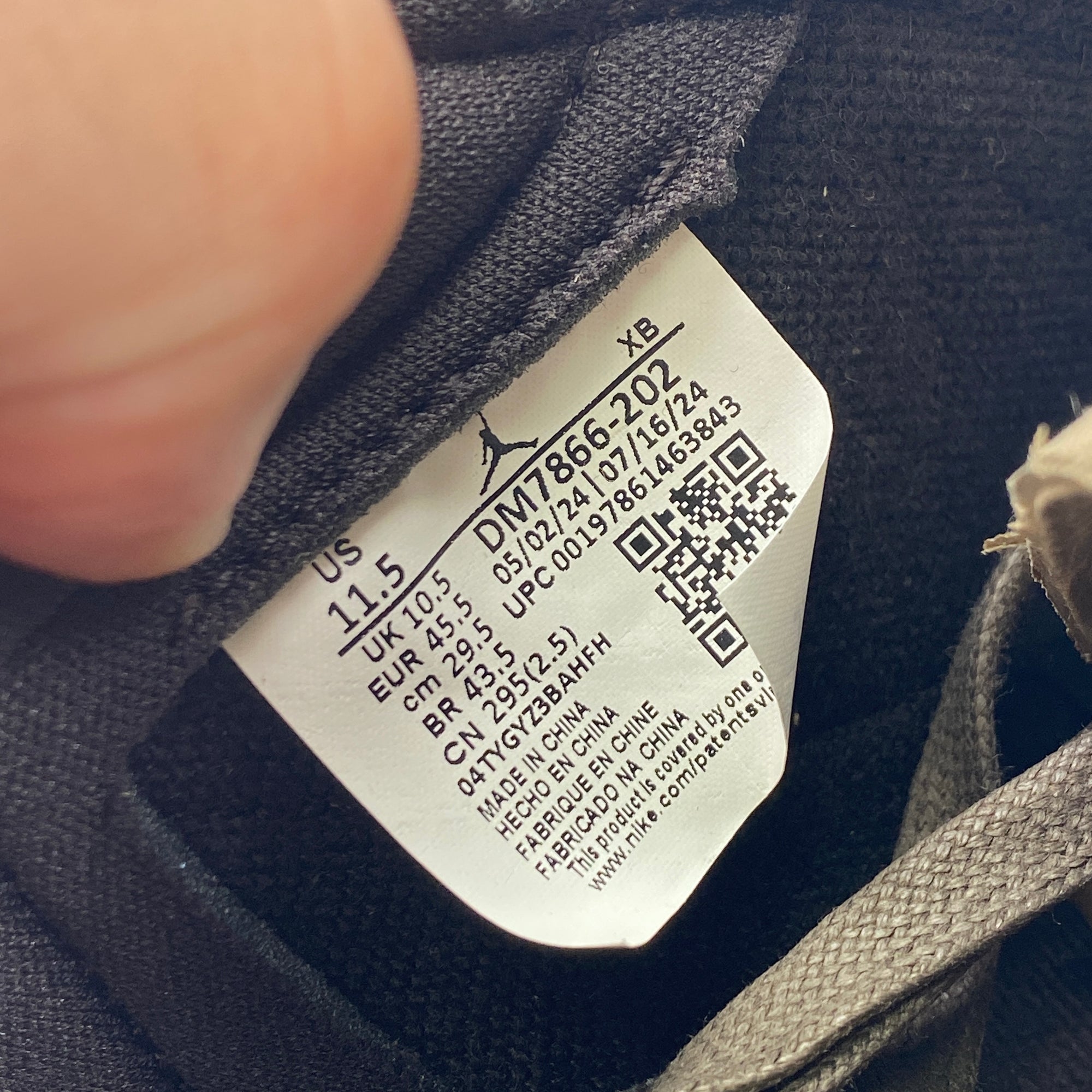 brand new with original box les nike Air More Uptempo OG 414962-002