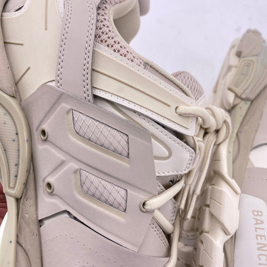 Balenciaga Track Runner "Beige" 2022 New Size 43