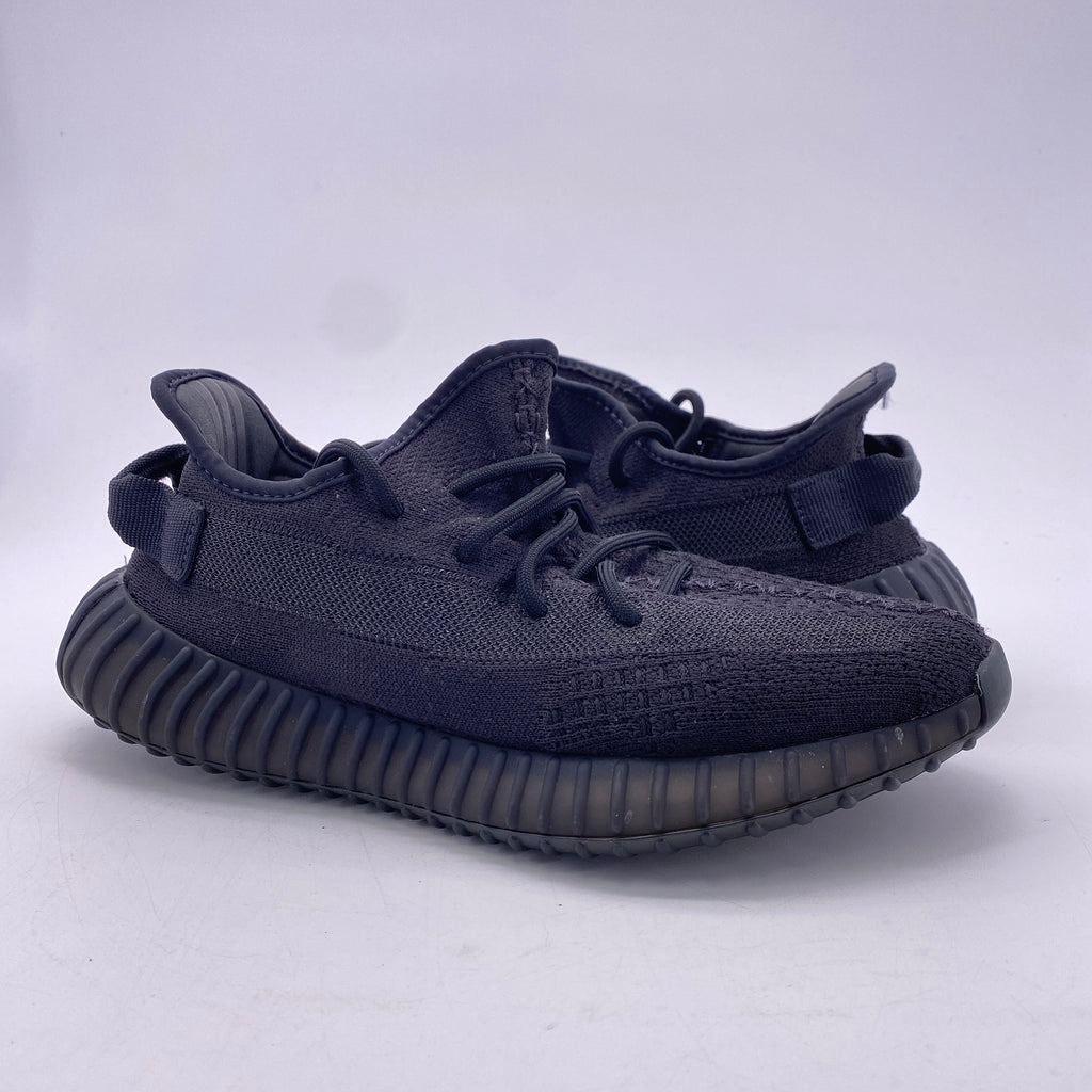 Yeezy 350 v2 "Onyx" 2022 Used Size 8.5