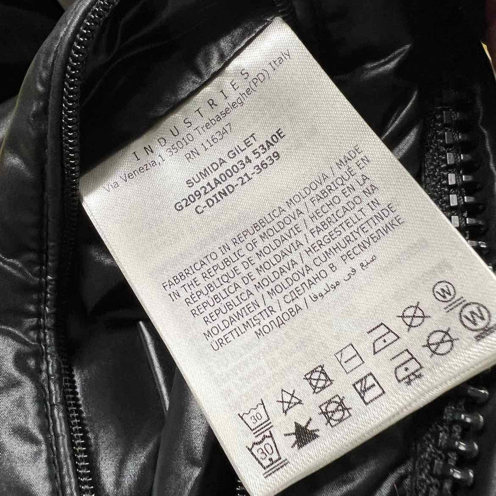 Moncler Vest "GILET SUMIDA" Black Used Size 4