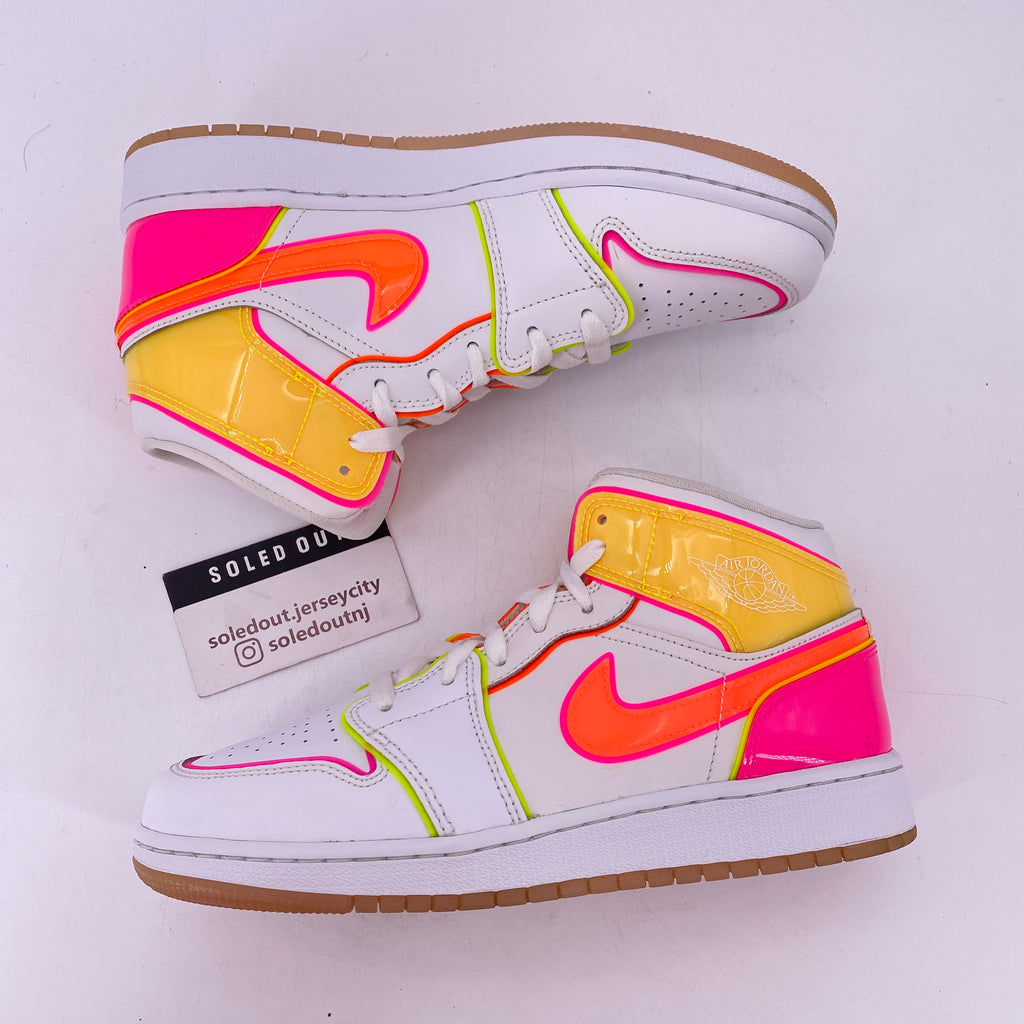 Air Jordan (GS) 1 Mid "Edge Glow" 2020 Used Size 6Y