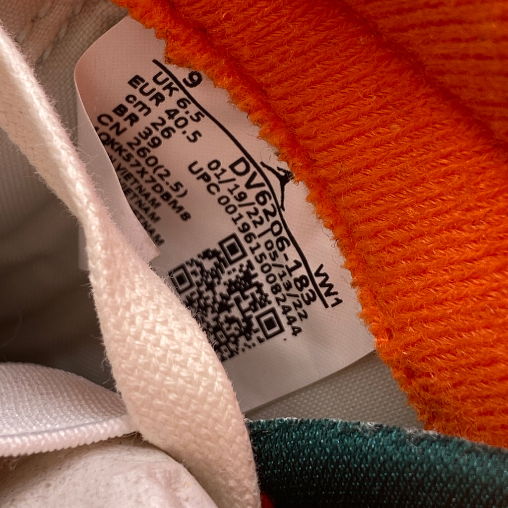 Air Jordan (W) 2 Retro Low "Titan" 2022 Used Size 9W