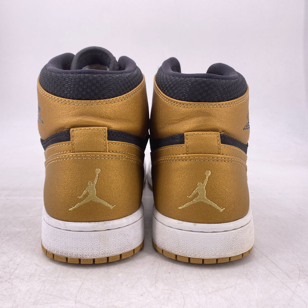 Air Jordan 1 Retro High "Melo Pe" 2014 Used Size 9