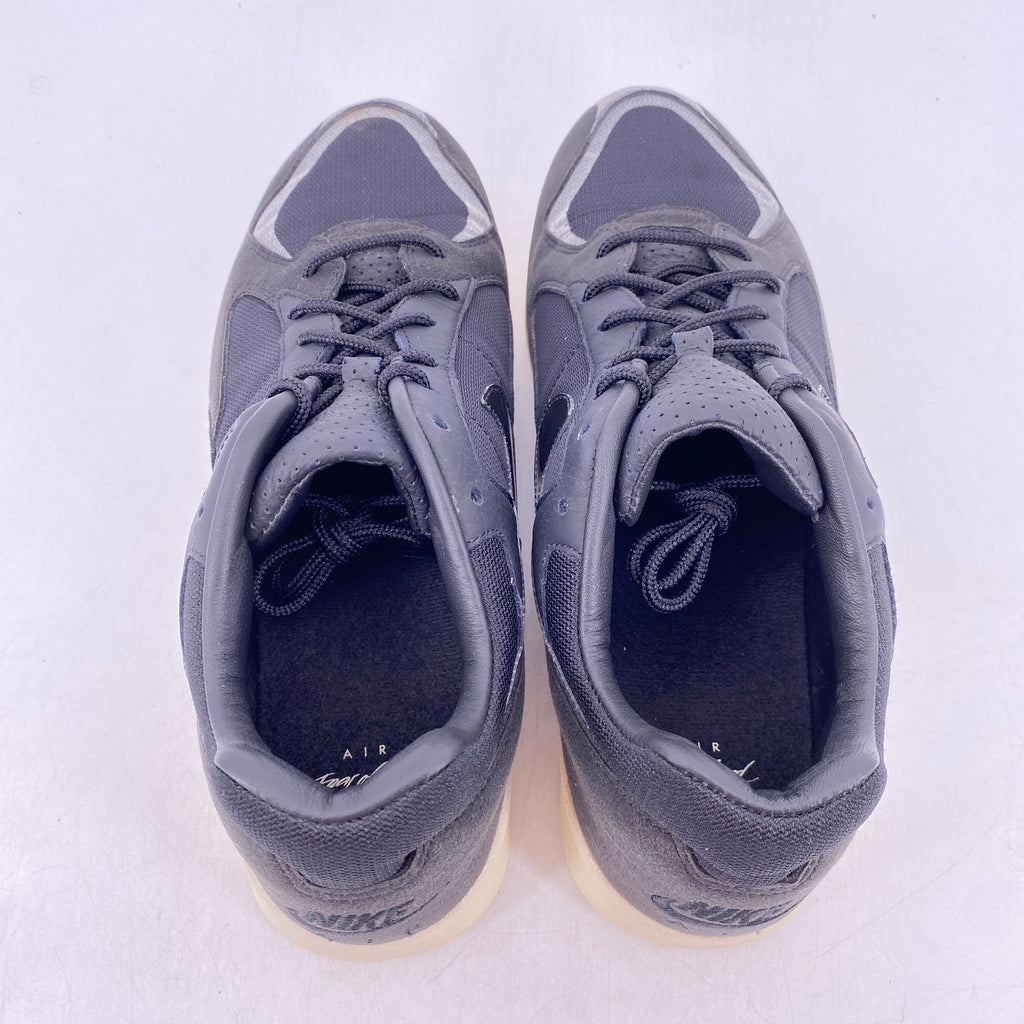 Nike Air Skylon II / FOG "Fog Black" 2018 Used Size 11.5
