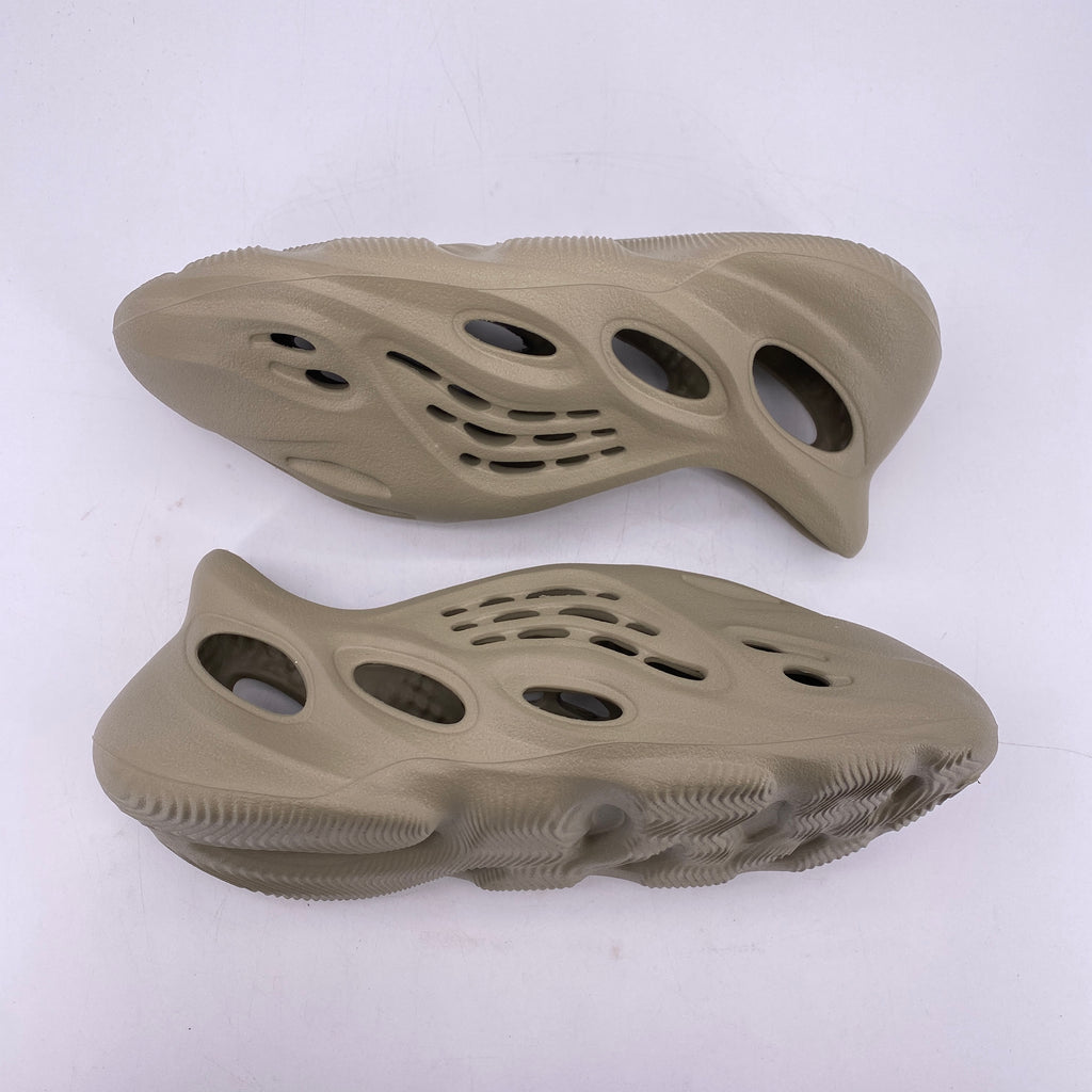 Yeezy Foam RNNR "Stone Salt" 2023 New Size 9