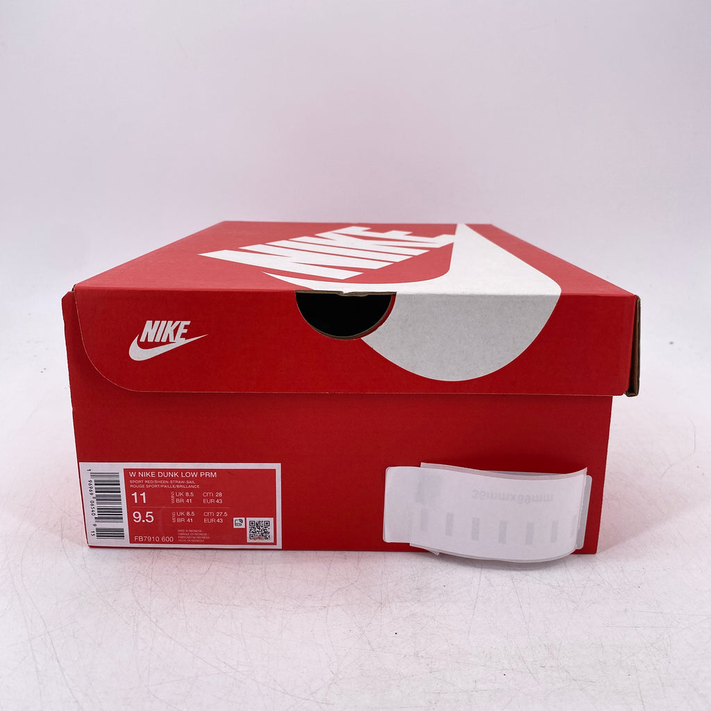 Nike (W) Dunk Low "Bacon" 2023 Used Size 11W
