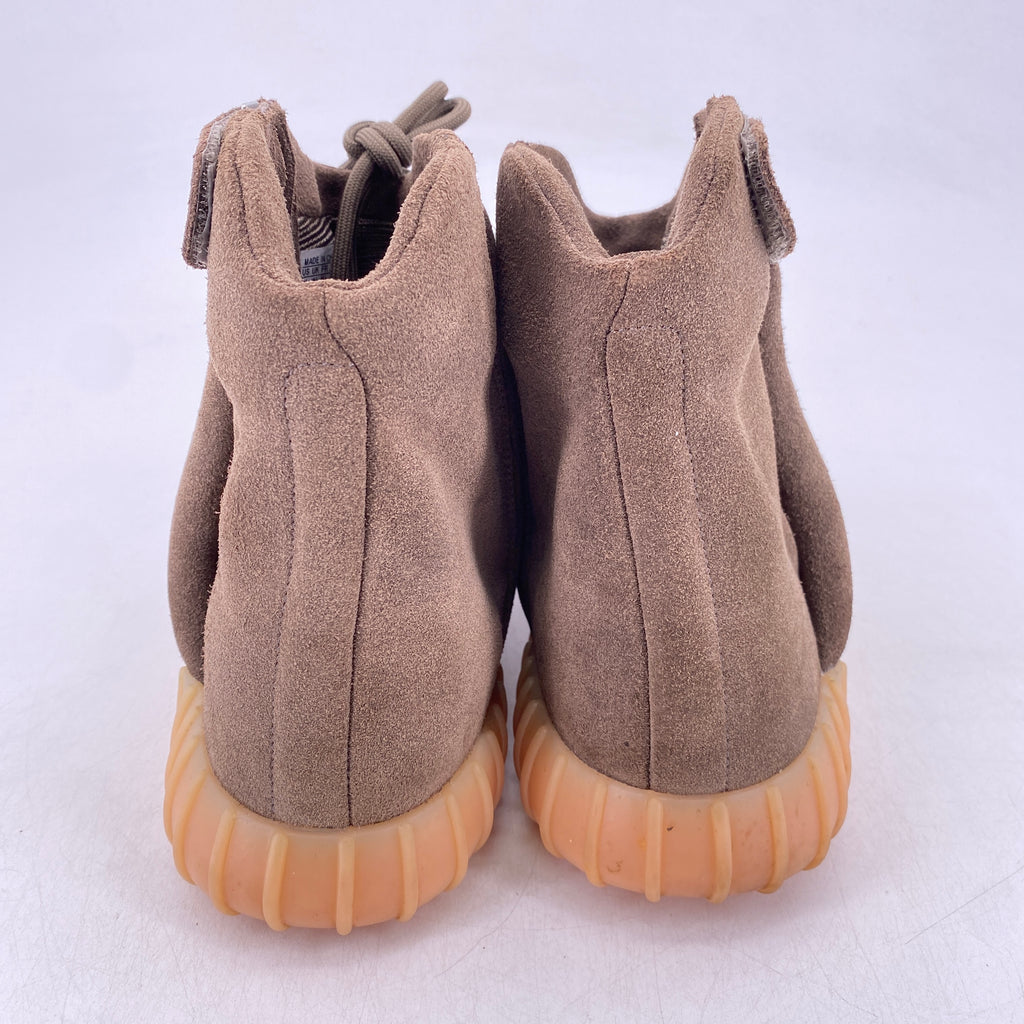 Yeezy 750 "Chocolate" 2016 Used Size 11