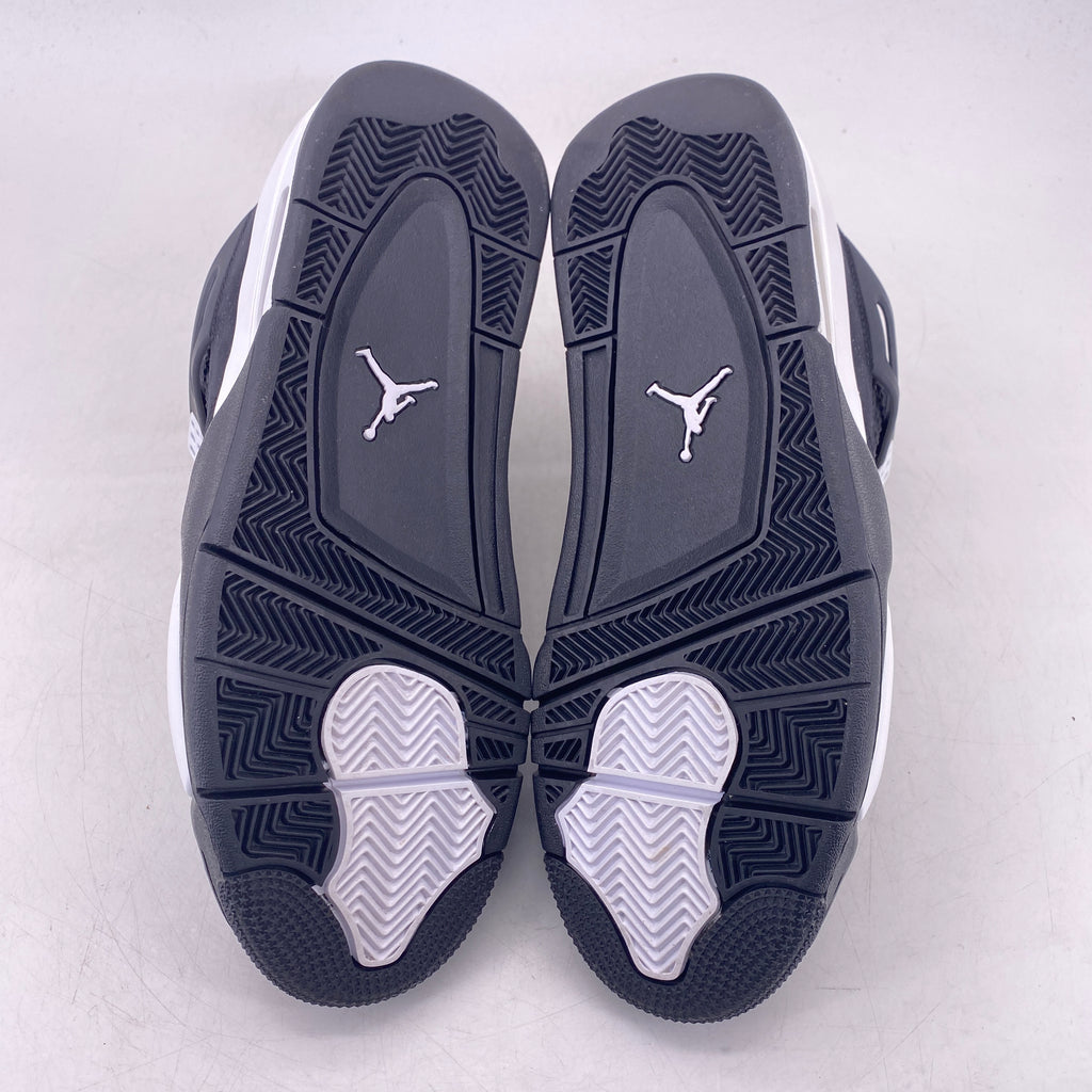 Air Jordan 4 Retro "White Thunder" 2024 Used Size 9.5