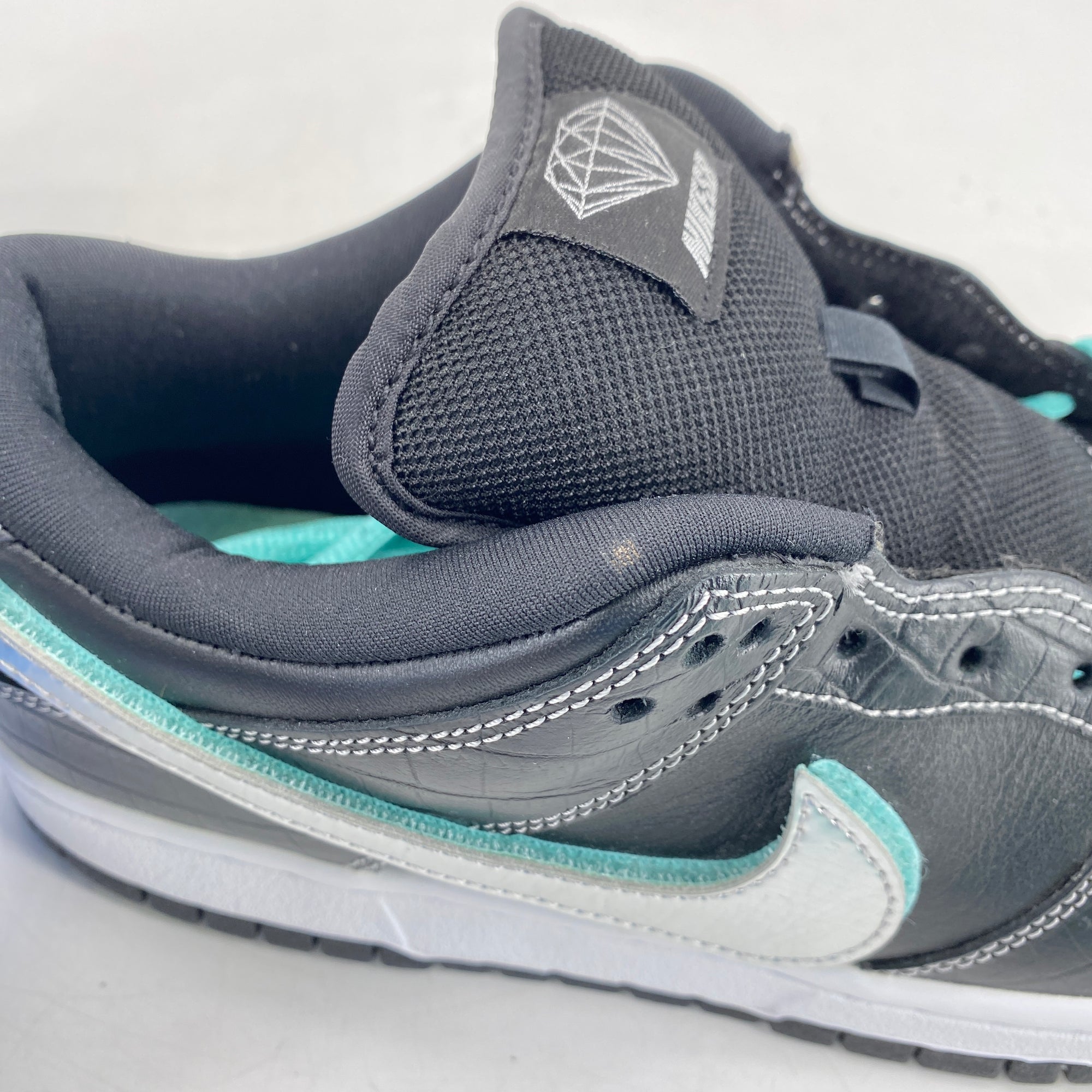 Nike SB Dunk Low &quot;Black Diamond&quot; 2018 Used Size 9.5