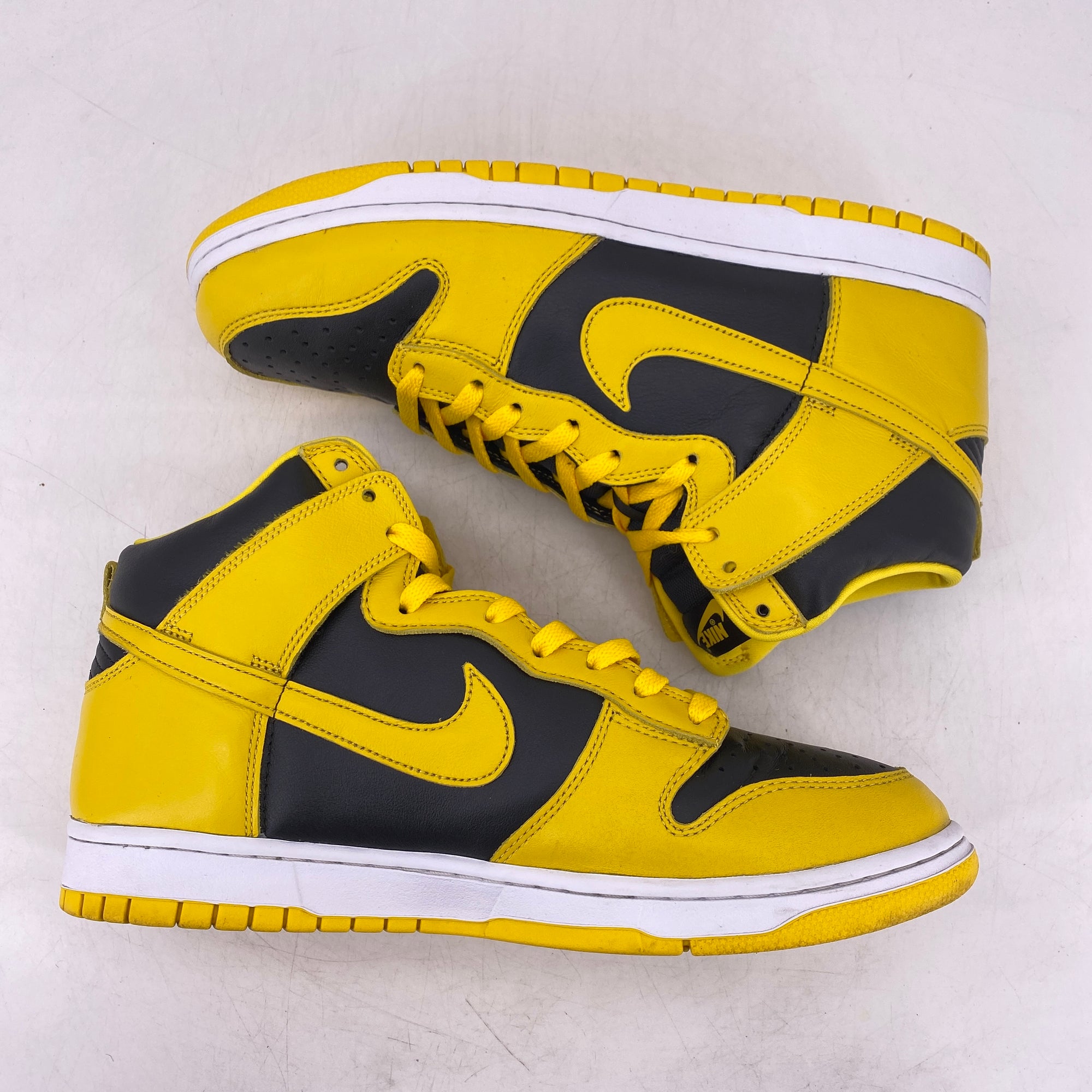 Nike Dunk High &quot;Iowa&quot; 2020 Used Size 11.5