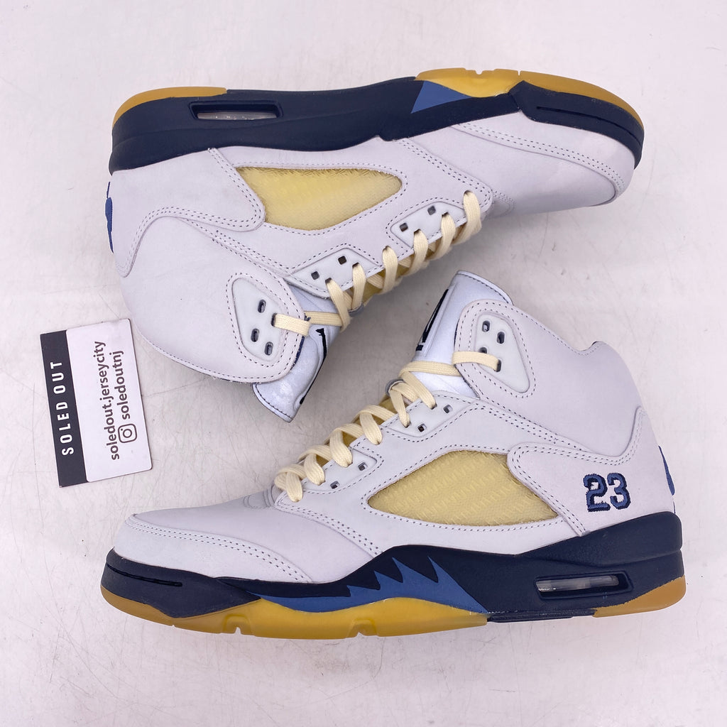 Air Jordan (W) 5 Retro "A Ma Maniere Dawn" 2023 Used Size 9.5W