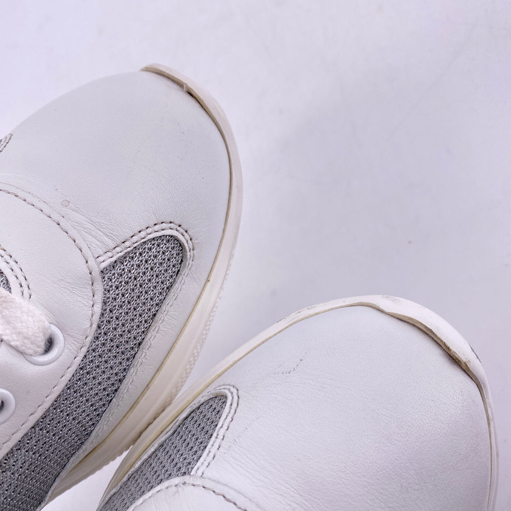 Prada America's Cup "White"  Used Size 40W