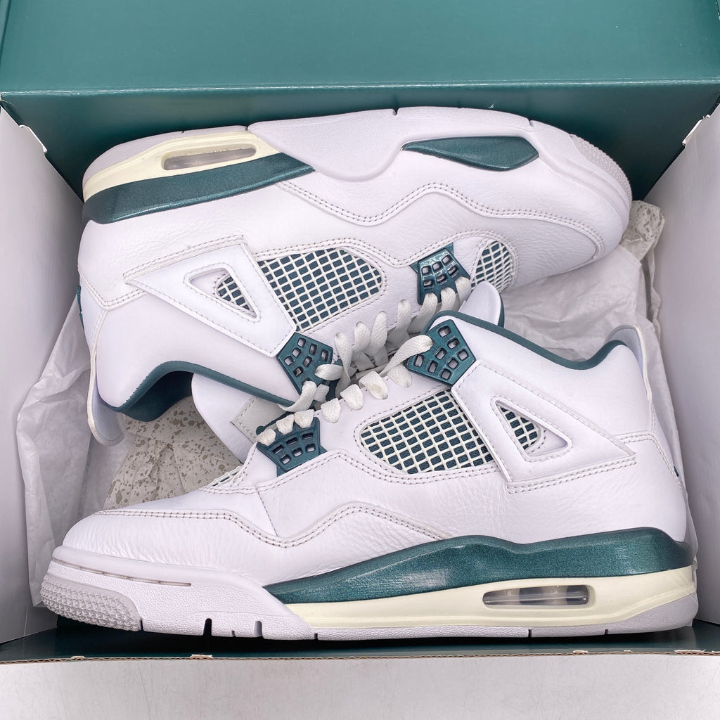 Air Jordan 4 Retro "Oxidized Green" 2024 Used Size 8.5