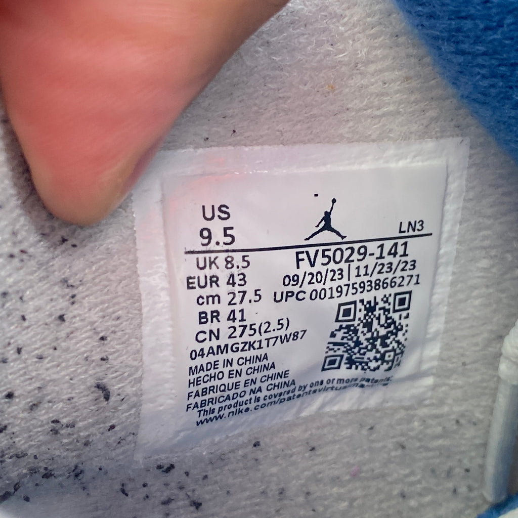 Air Jordan 4 Retro "Military Blue" 2024 Used Size 9.5