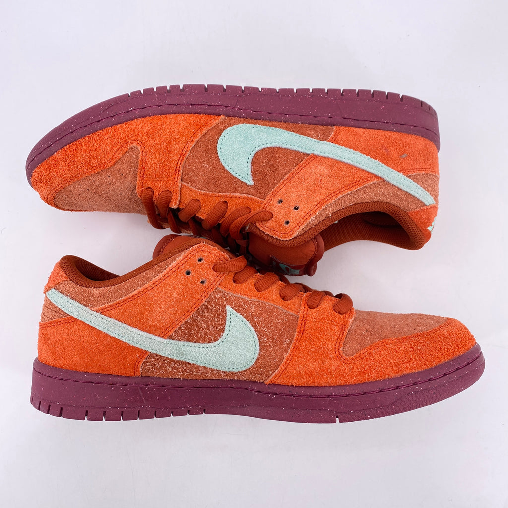 Nike SB Dunk Low "Mystic Red Rosewood" 2023 Used Size 11.5