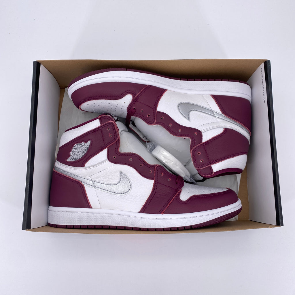 Air Jordan 1 Retro High OG "Bordeaux" 2021 New Size 10