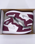 Air Jordan 1 Retro High OG "Bordeaux" 2021 New Size 10