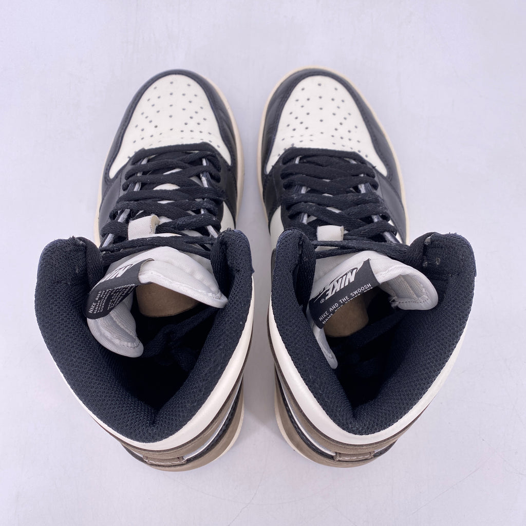 Air Jordan 1 Retro High OG "Mocha" 2020 Used Size 8