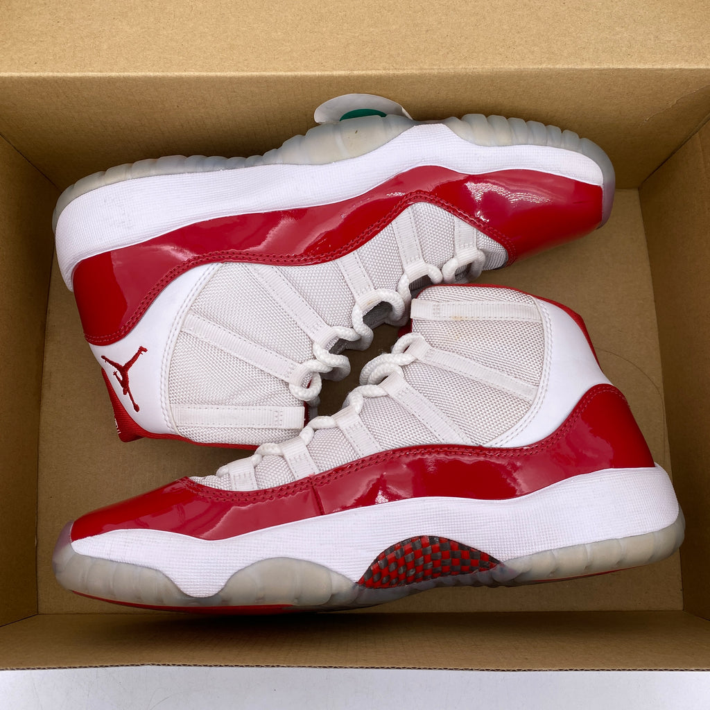 Air Jordan (GS) 11 Retro "Cherry" 2022 Used Size 6.5Y