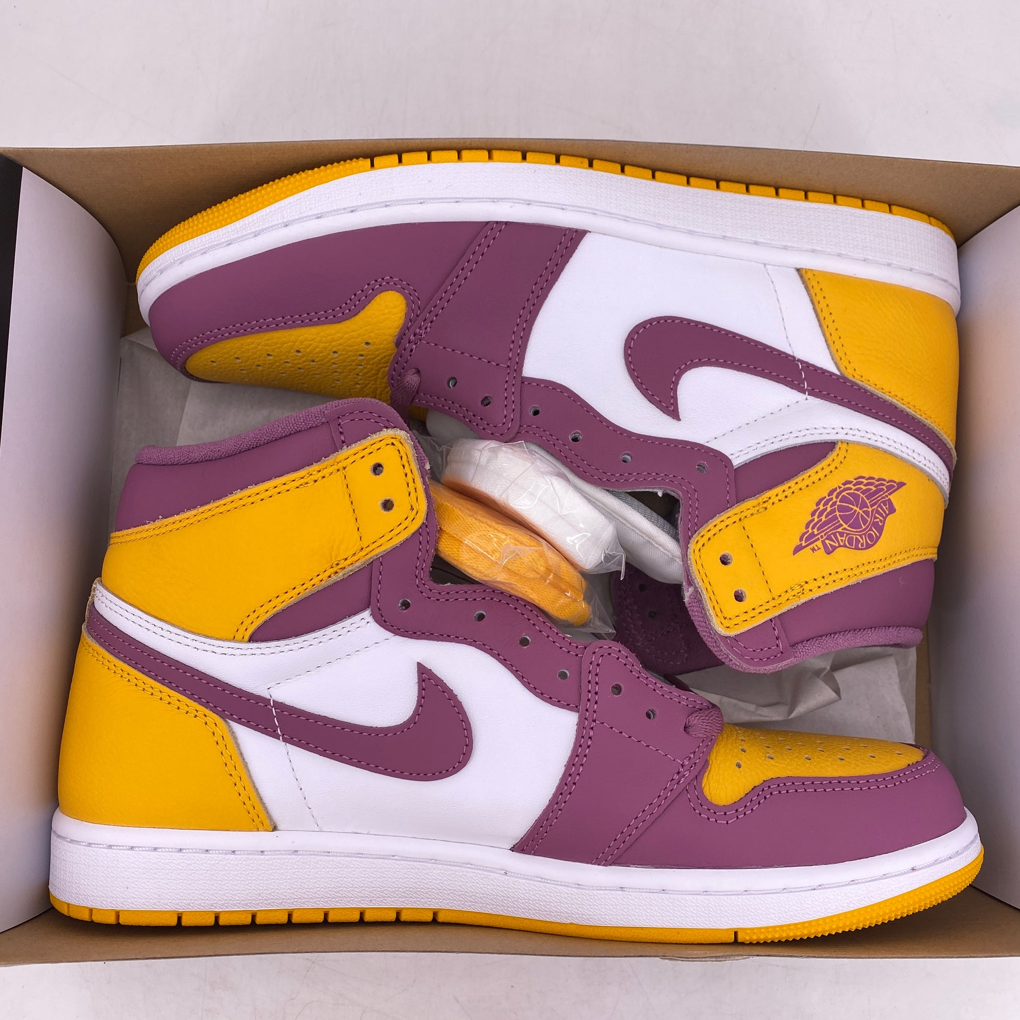 Air Jordan 1 Retro High &quot;Brotherhood&quot; 2022 New Size 10.5