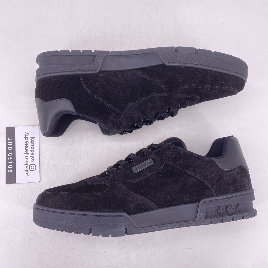 Louis Vuitton Trainer "Suede Black"  Used Size 9LV