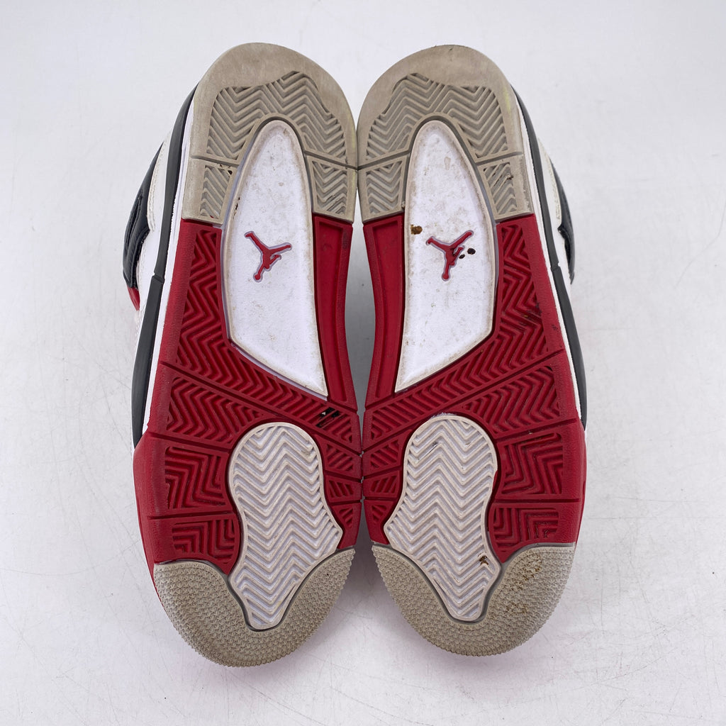 Air Jordan (GS) 4 Retro "Fire Red" 2012 Used Size 4.5Y
