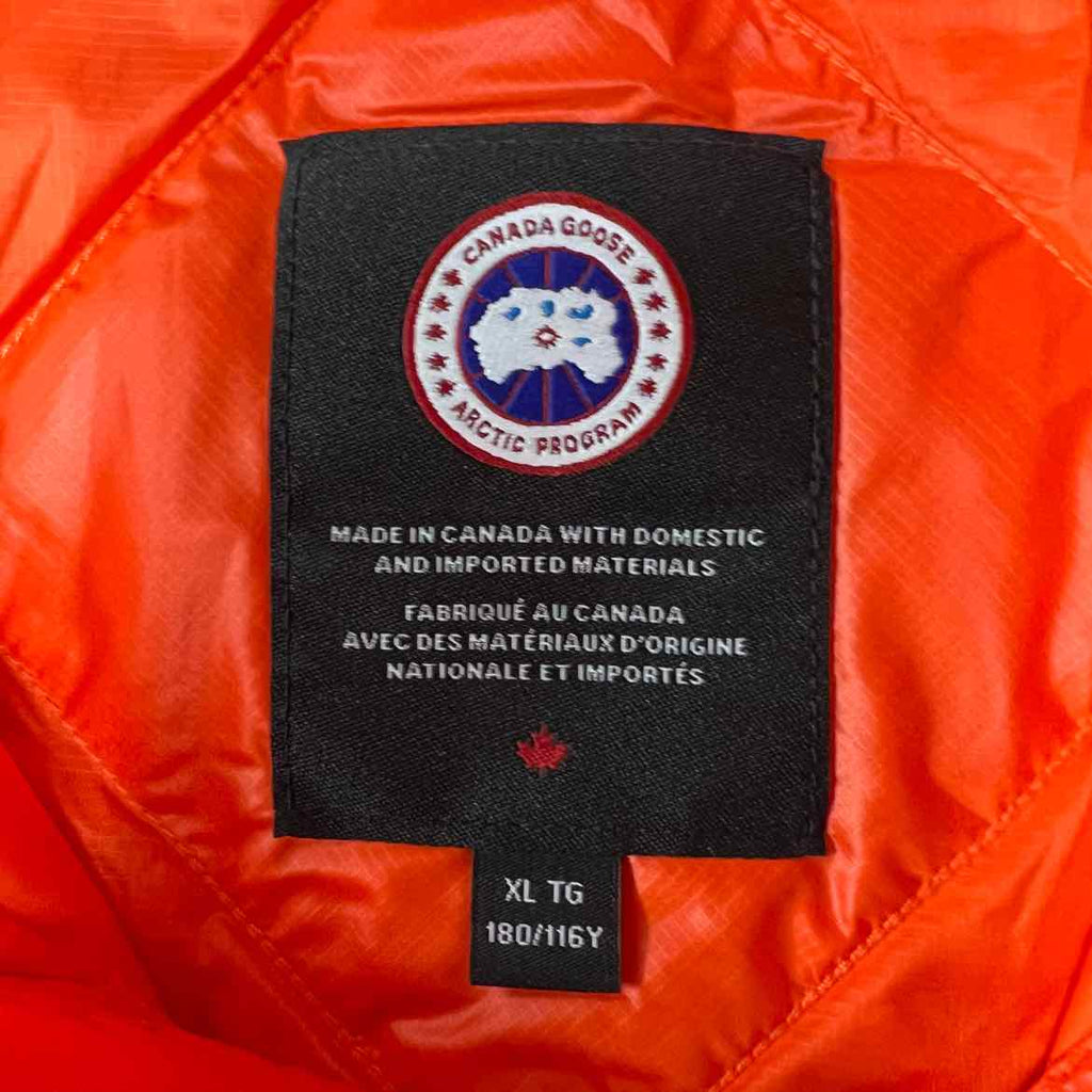 Canada Goose Vest Orange New Size XL