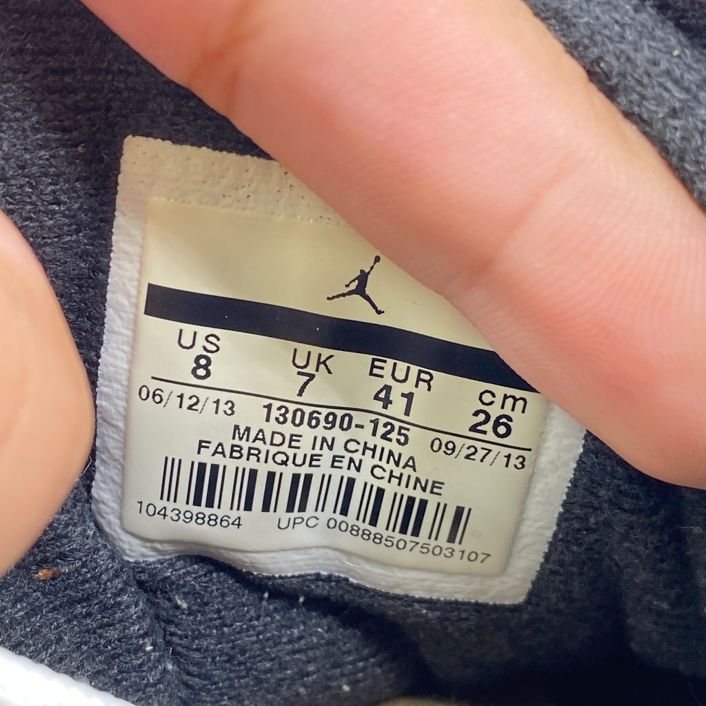 Air Jordan 12 Retro "Taxi" 2013 Used Size 8