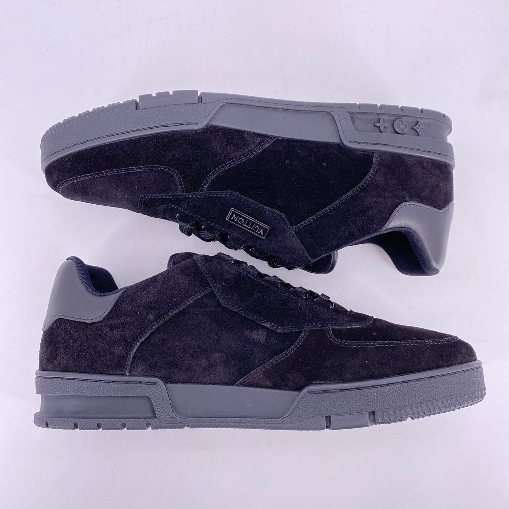 Louis Vuitton Trainer "Suede Black"  Used Size 9LV