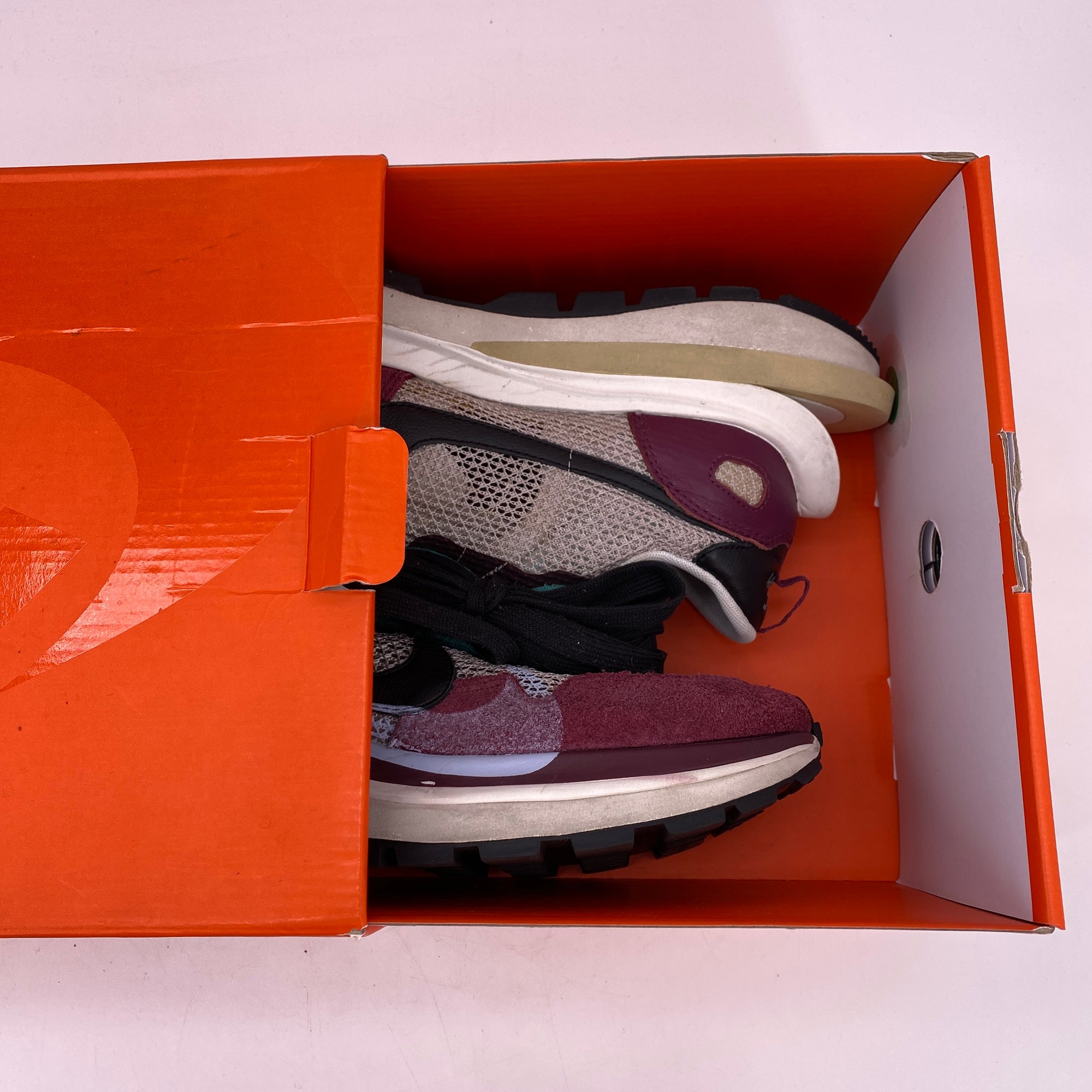 Nike Vaporwaffle / Sacai &quot;Villian Red&quot; 2020 Used Size 11.5