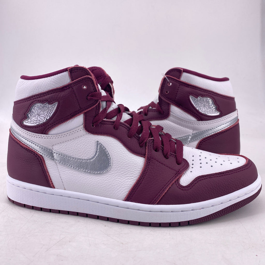 Air Jordan 1 Retro High OG "Bordeaux" 2021 New Size 10.5