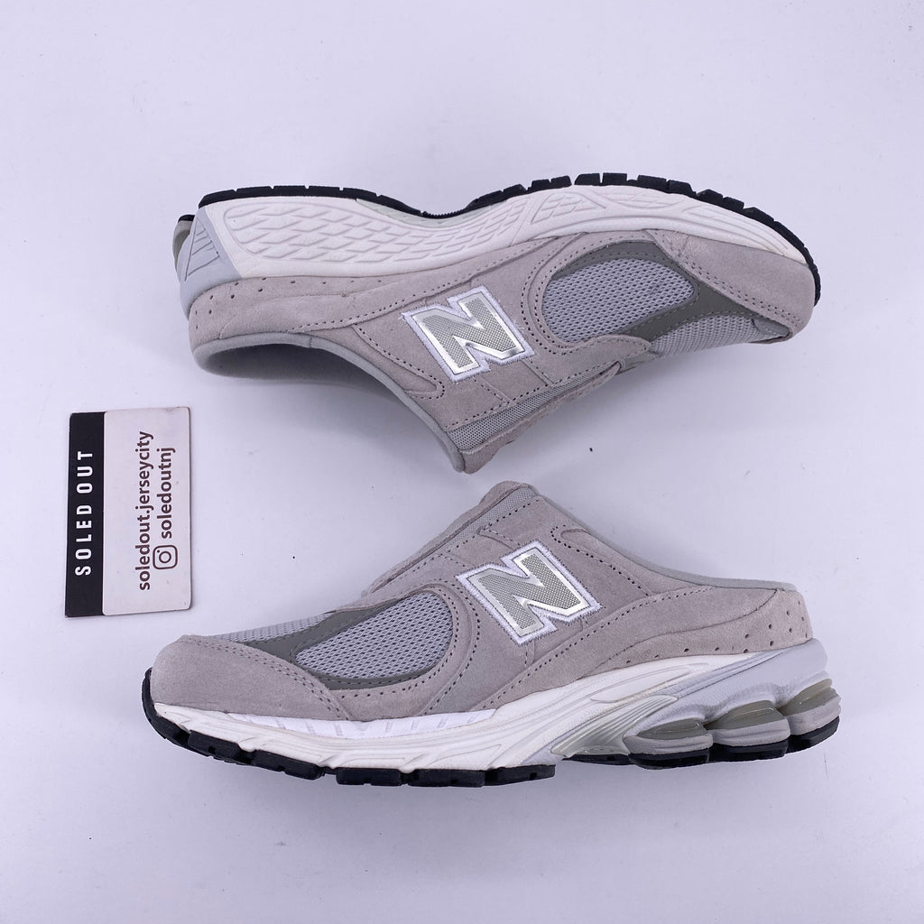 New Balance 2002R Mule "Rain Cloud Grey" 2022 Used Size 4.5