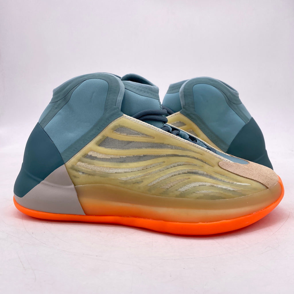Yeezy QNTM "Hi-Res Coral" 2022 New Size 6.5