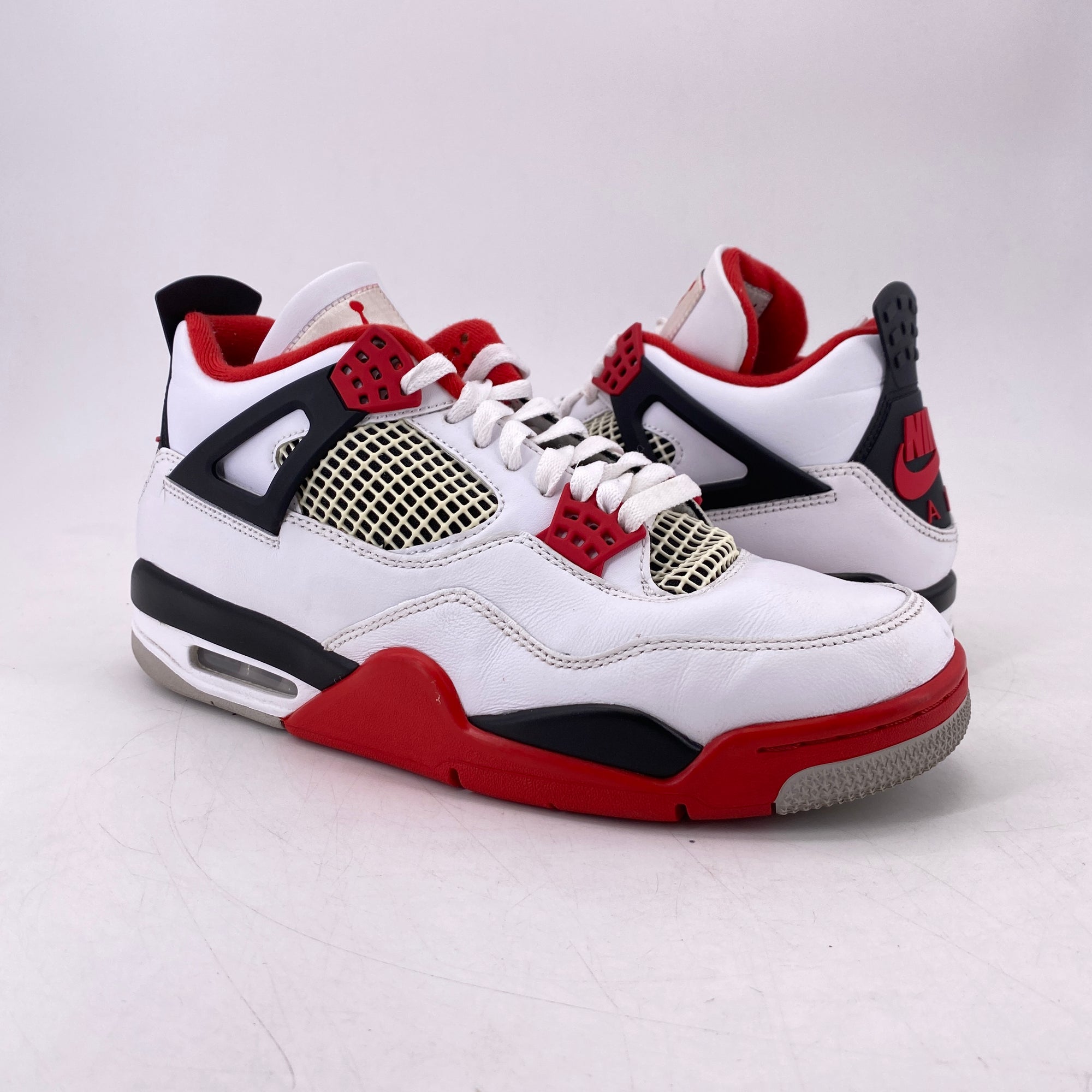 Air Jordan 4 Retro &quot;Fire Red&quot; 2020 Used Size 10