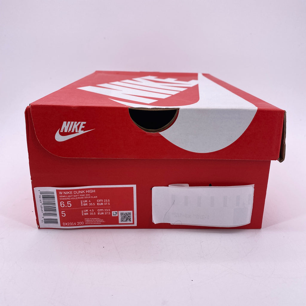 Nike (W) Dunk High "Desert Camo" 2022 Used Size 6.5W