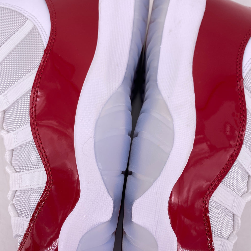 Air Jordan 11 Retro "Cherry" 2022 New Size 10.5