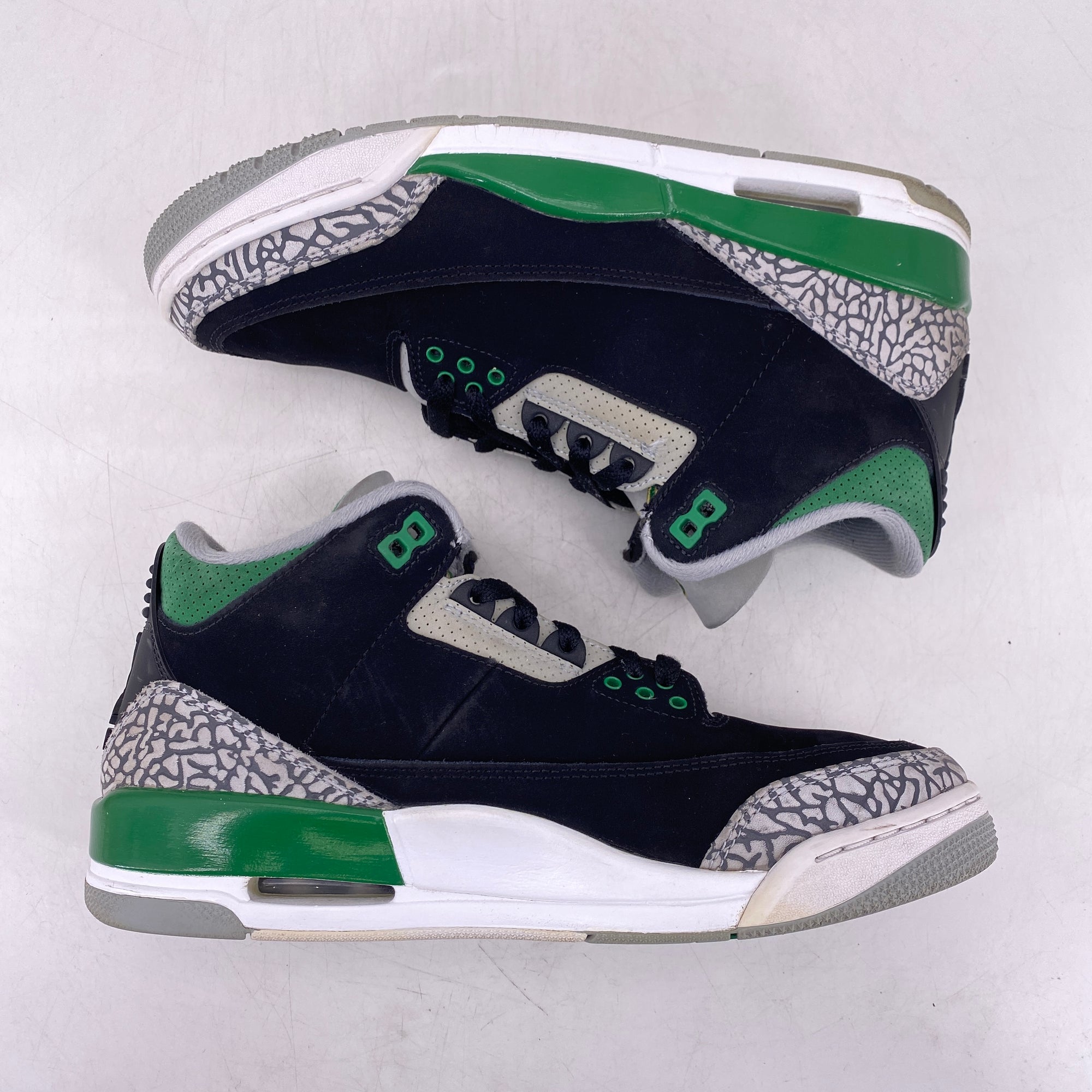 Air Jordan 3 Retro &quot;Pine Green&quot; 2021 Used Size 8