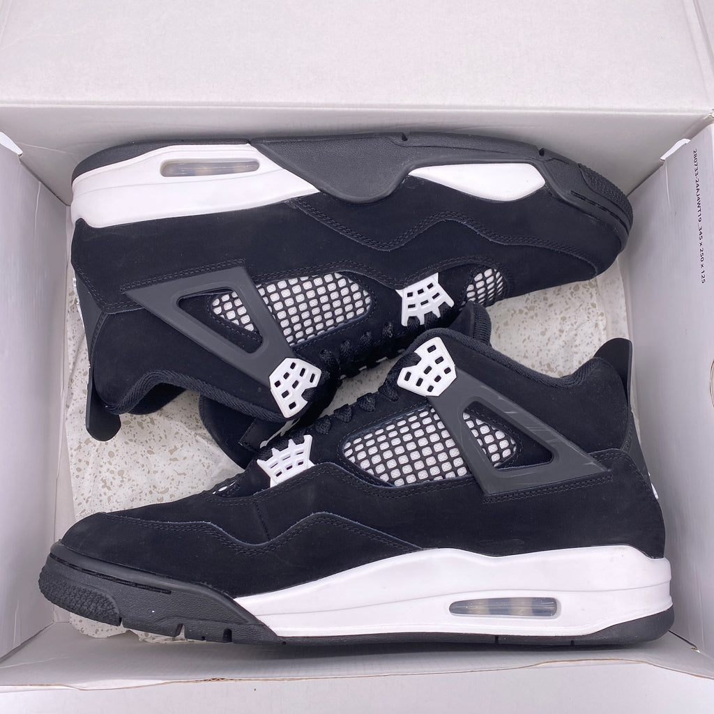 Air Jordan 4 Retro "White Thunder" 2024 Used Size 11
