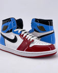 Air Jordan 1 Retro High OG "Unc To Chicago" 2019 Used Size 9.5