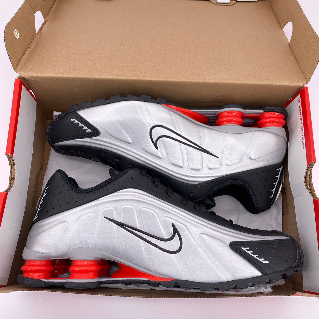 Nike Shox R4 "Black Metallic Silver" 2025 New Size 10.5