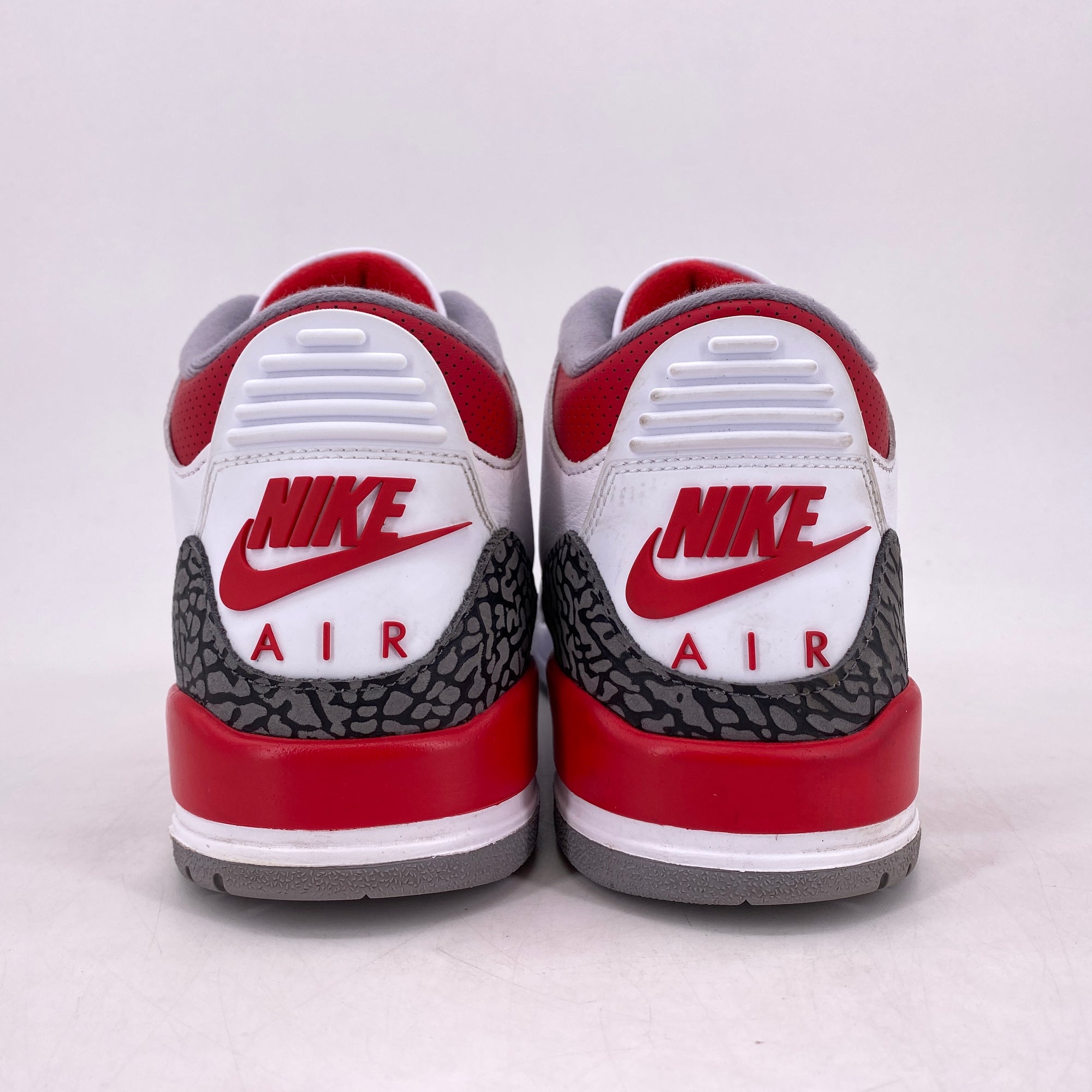 Air Jordan 3 Retro &quot;Fire Red&quot; 2022 Used Size 11