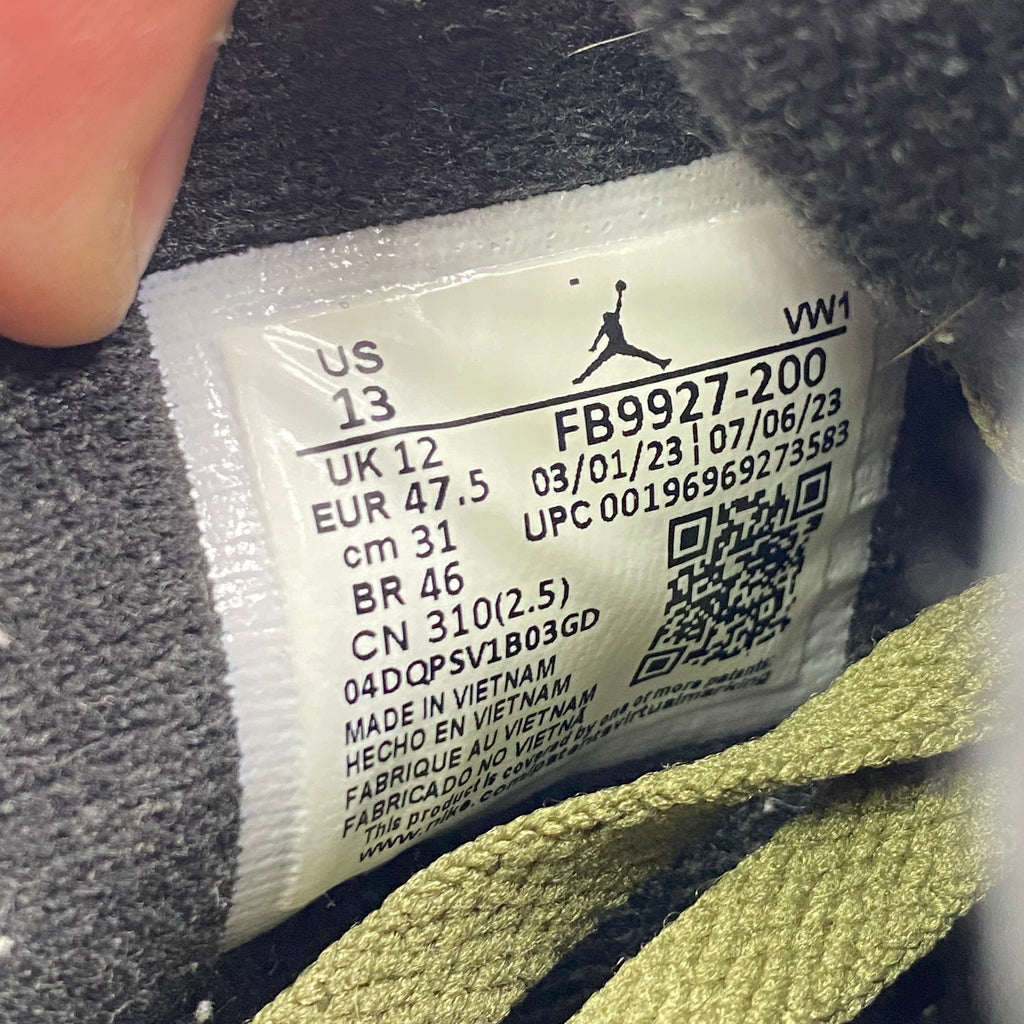 Air Jordan 4 Retro "Medium Olive" 2023 Used Size 13