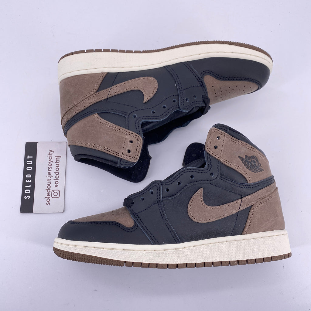 Air Jordan (GS) 1 Retro High OG "Palomino" 2023 New Size 5Y