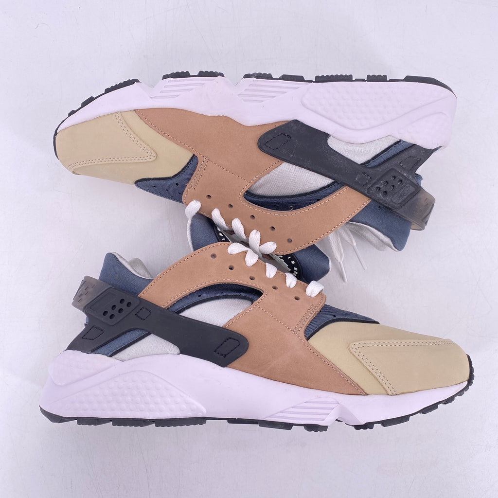 Nike Air Huarache "ESCAPE" 2021 New Size 9.5