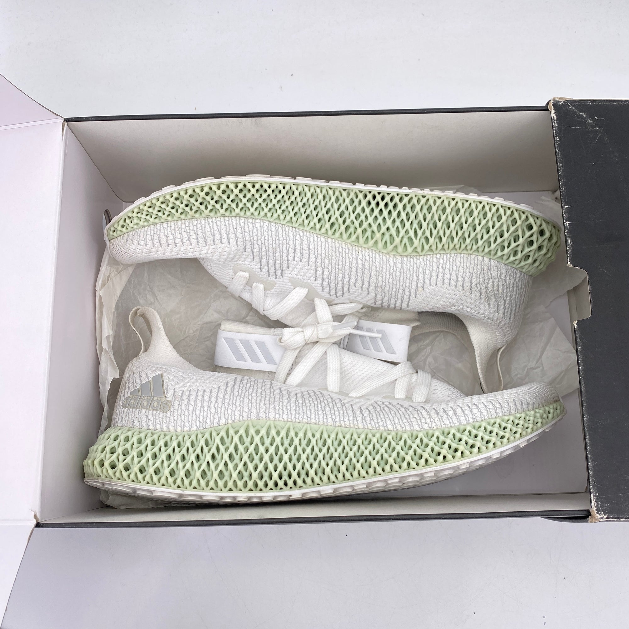 Adidas alphaedge 4D &quot;White&quot; 2019 Used Size 8.5