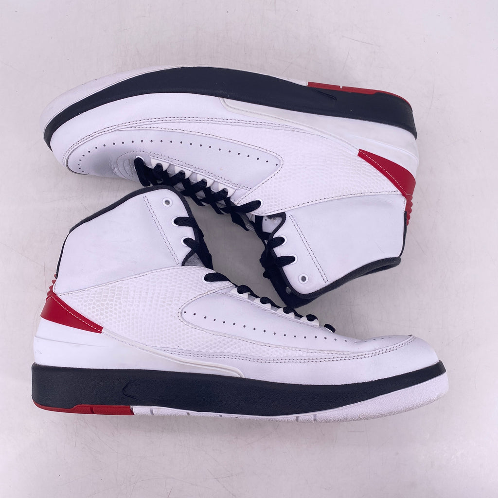 Air Jordan 2 Retro "Chicago" 2022 Used Size 11