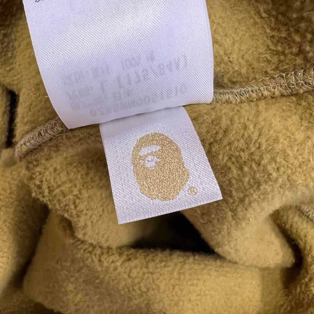 Bape Zip Up "SHARK" Camo Used Size L