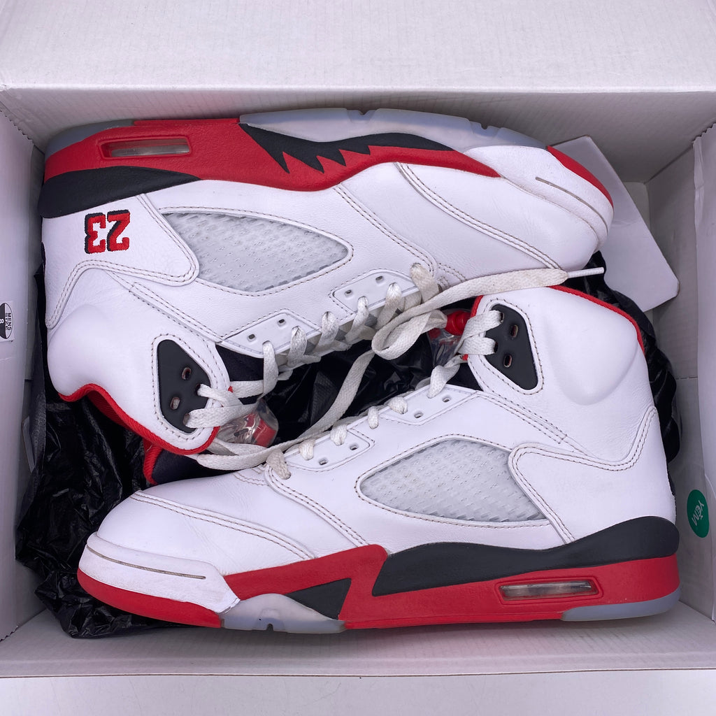 Air Jordan 5 Retro "Fire Red Black Tongue" 2025 Used Size 8