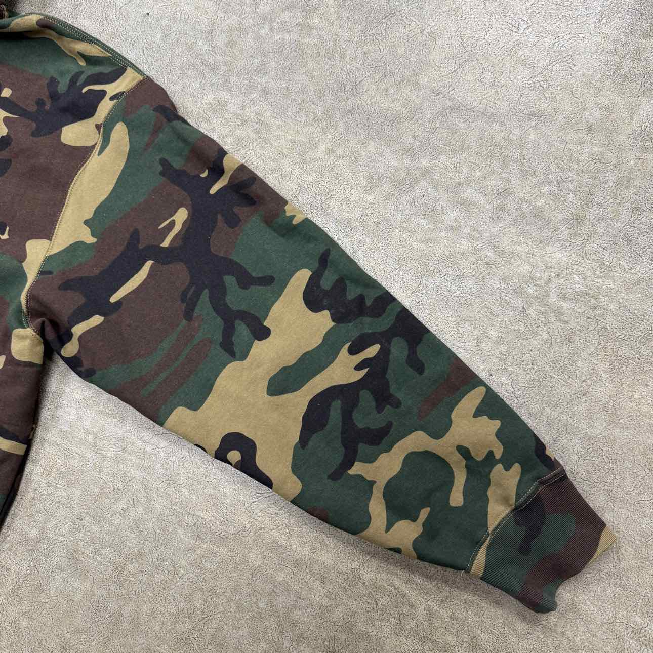 Supreme Zip Up &quot;DOUBLE HOOD FACEMASK&quot; Camo Used Size 2XL